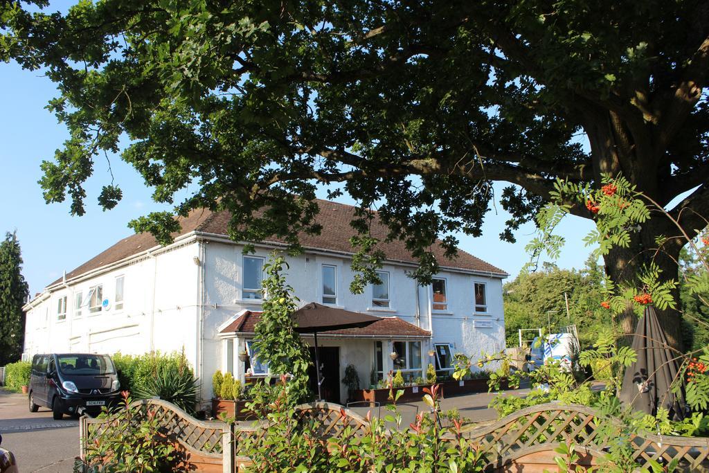 The Gatwick White House Hotel Horley Exterior photo